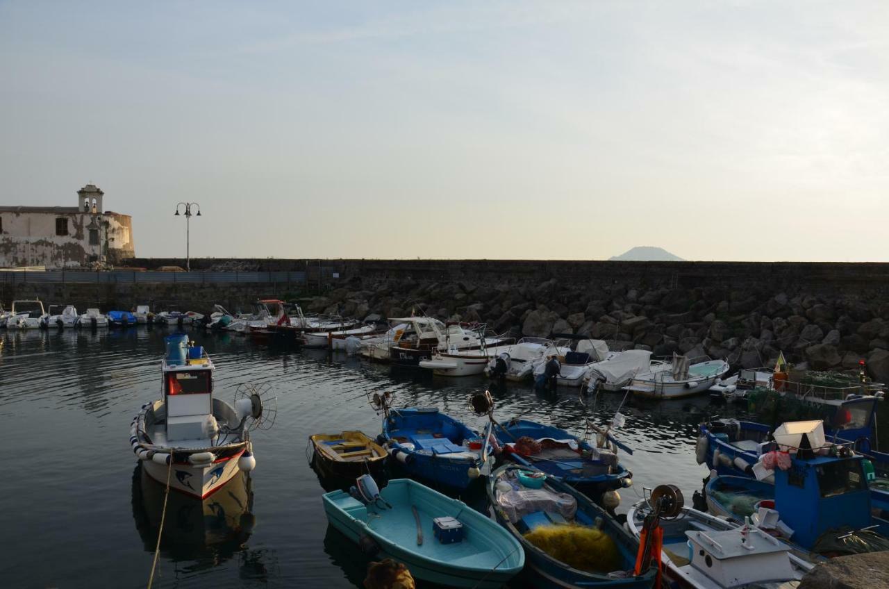 Bell E Buon B&B Pozzuoli Buitenkant foto